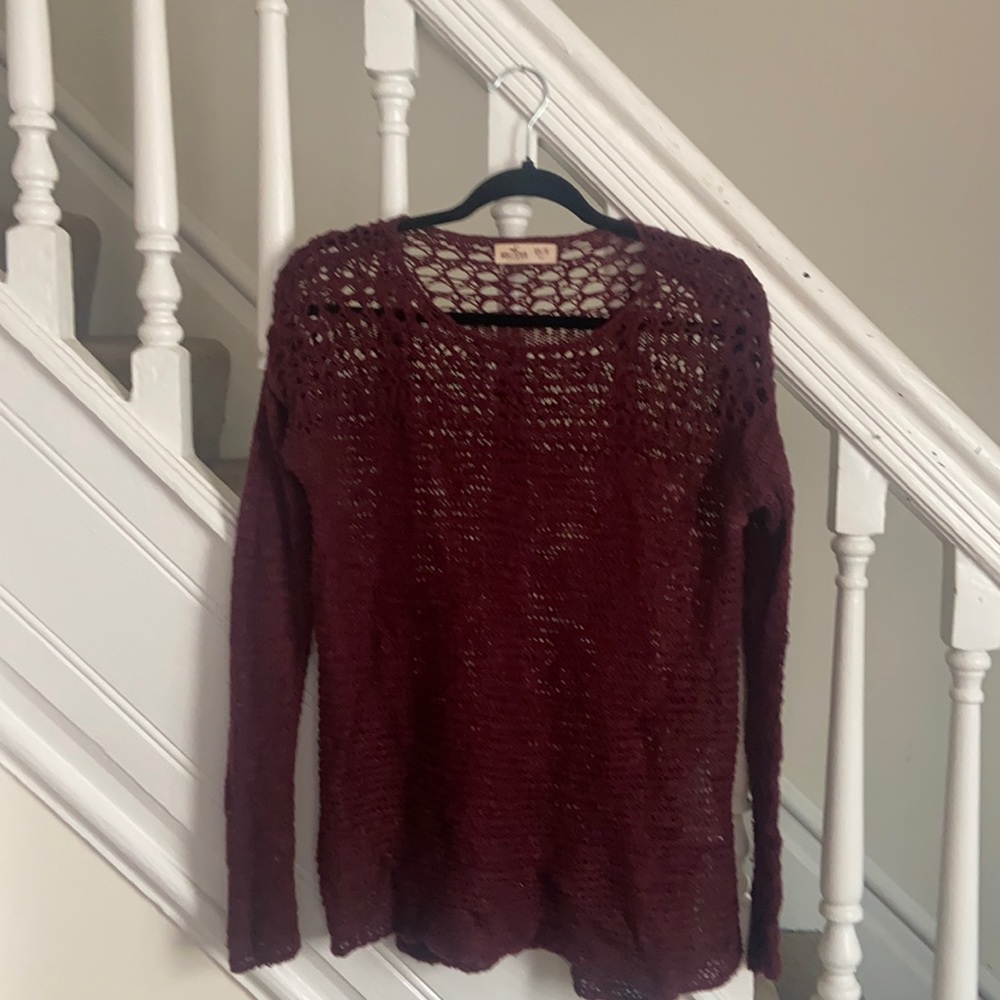 Hollister sweater